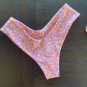 Skatie muskoka print mandi bikini bottoms